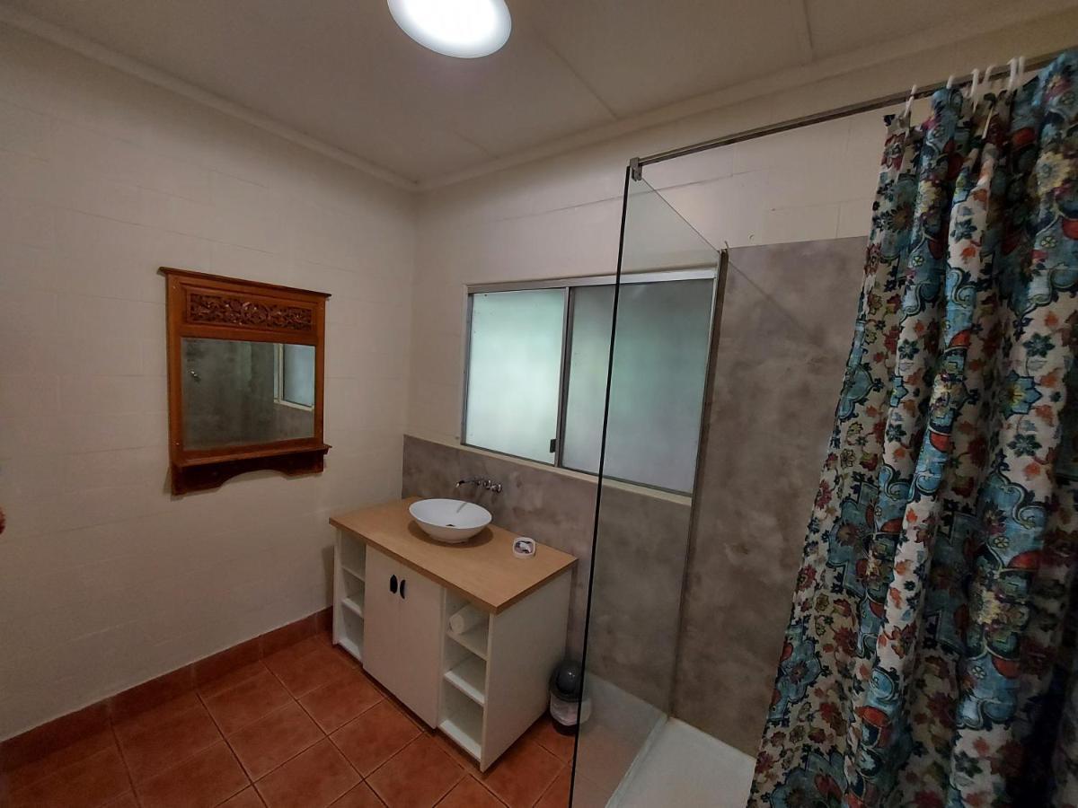 Litchfield Tourist Park Hotel Batchelor Ngoại thất bức ảnh