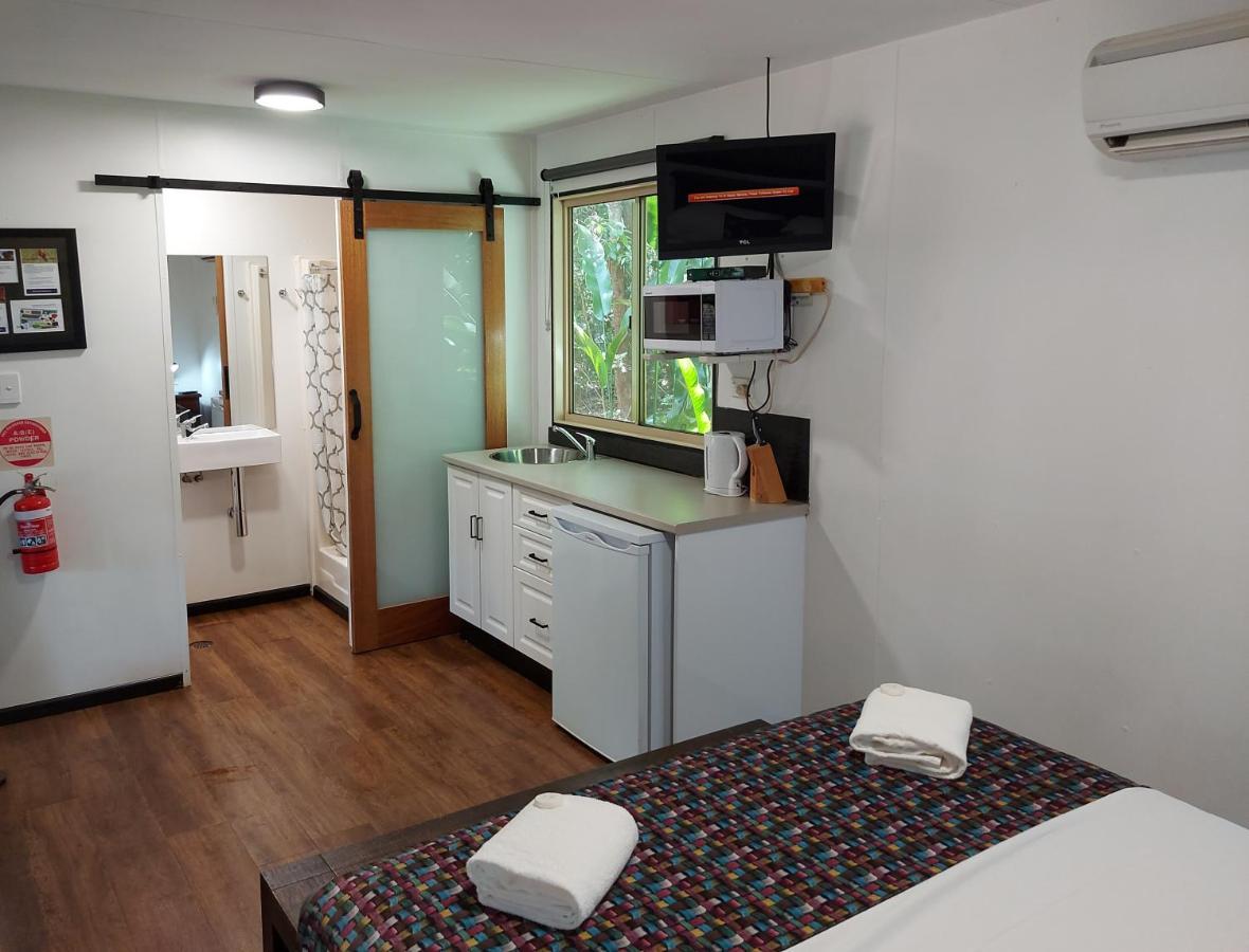 Litchfield Tourist Park Hotel Batchelor Ngoại thất bức ảnh